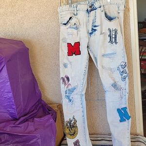 Smoke Rise Distressed Light Blue Fashion Jeans with Patches Size 34 x 32